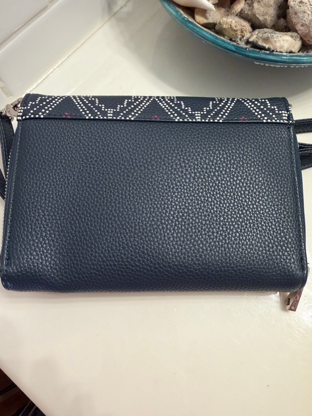 thirty-one Navy Crossbody Limited Edition -NWOT - Picture 3 of 7
